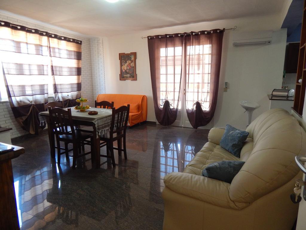 Casa Vacanze Karol Apartment Trappeto  Room photo