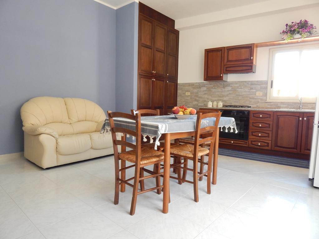 Casa Vacanze Karol Apartment Trappeto  Room photo