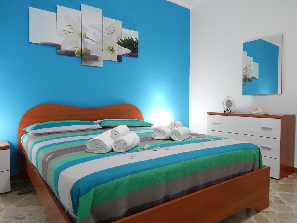 Casa Vacanze Karol Apartment Trappeto  Room photo